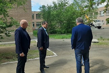 4,7 миллиона рублей – на ремонт орских школ